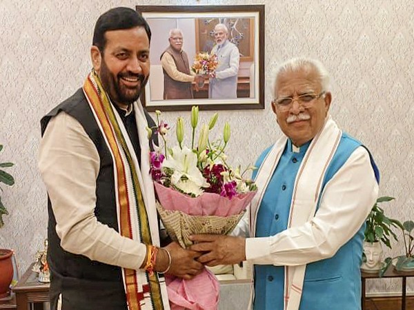 Haryana CM Nayab Singh Saini with former CM Manohar Lal Khattar