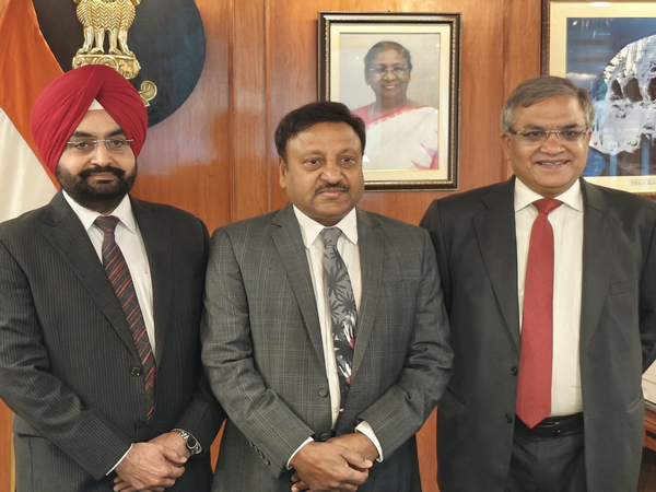 Chief  Election Commissioner Rajiv Kumar with newly appointed election Commissioners