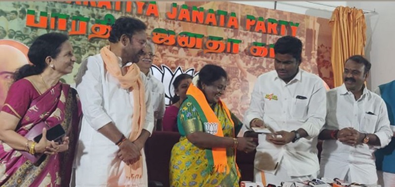 Tamilisai Soundarajan joining the BJP