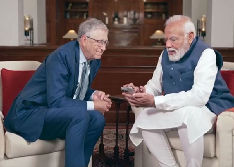 PM Narendra Modi and Bill Gates