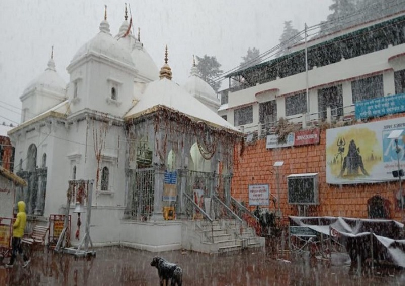 Gangotri Dham receives fresh rains, snowfall in Uttarkashi