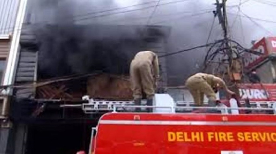 Fire breaks in Gandhi Nagar market