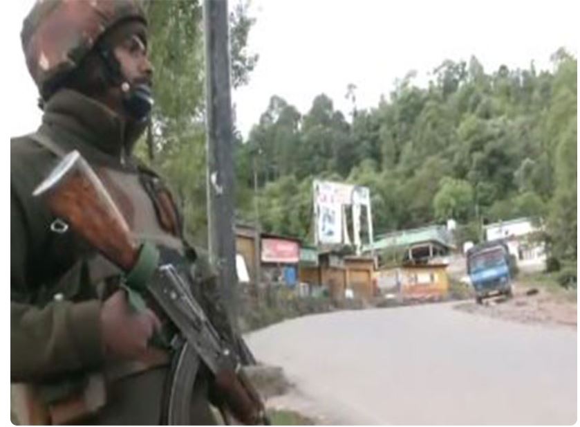 Morning visuals of tight security checking by Indian Army personnel in the Poonch district